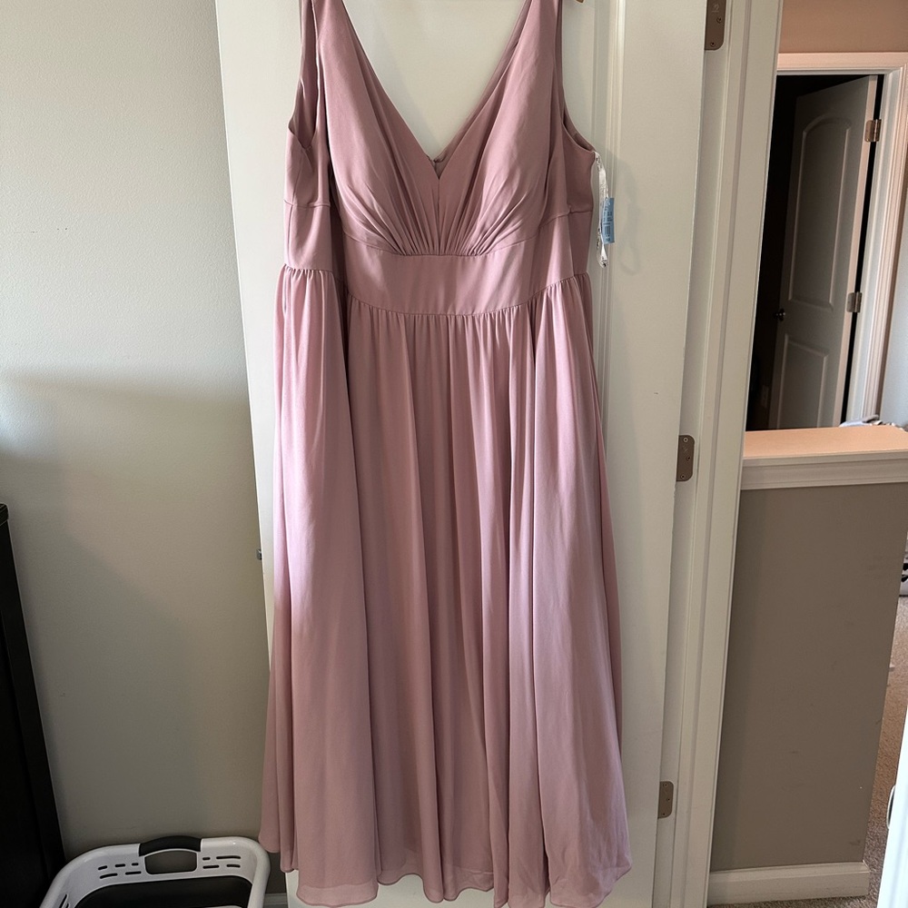 Elegant Pink Sleeveless Dress